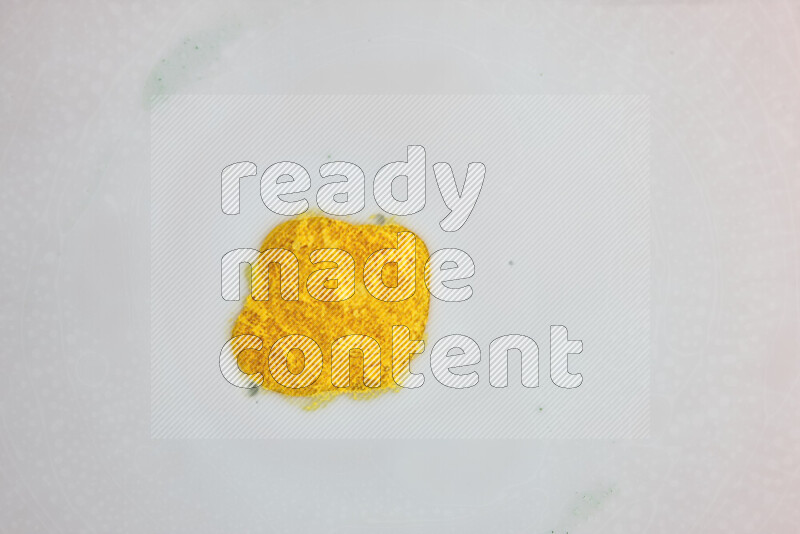 لقطة مقربة لأنماط دوامية باللون الأصفر والأبيض