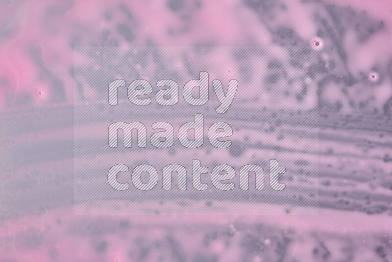 لقطات مقربة لأشكال مختلفة مرسومه باللون الوردي