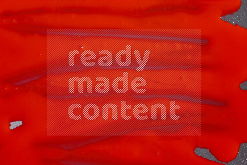 لقطات مقربة لأشكال مختلفة مرسومه باللون الأحمر