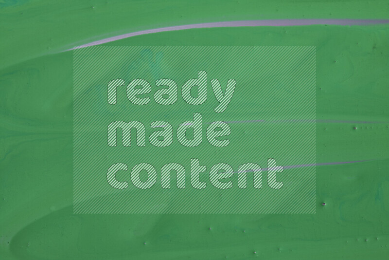 لقطات مقربة لأشكال مختلفة مرسومه باللون الأخضر