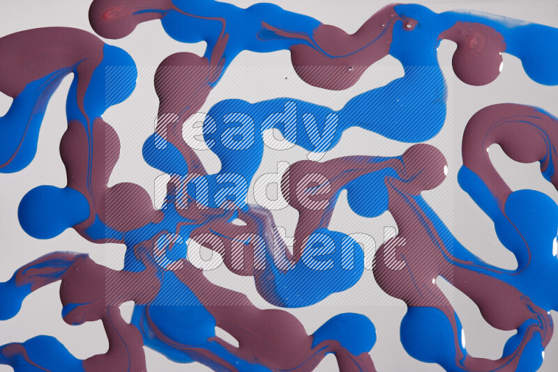 خلفية ملونة مع مزيج من ألوان الطلاء الأرجواني والأزرق