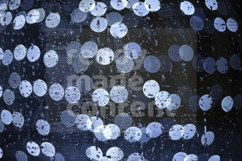 Bokeh light in white with water drops