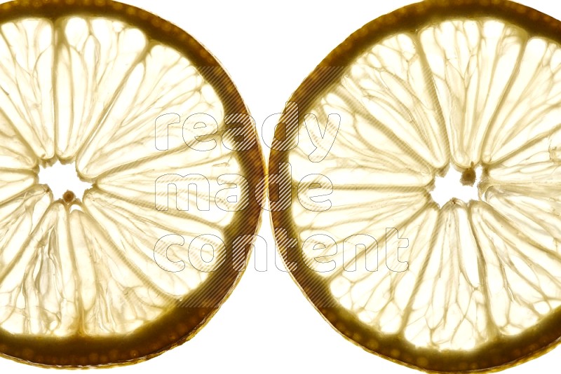 شرائح الليمون علي خلفية بيضاء مضيئة